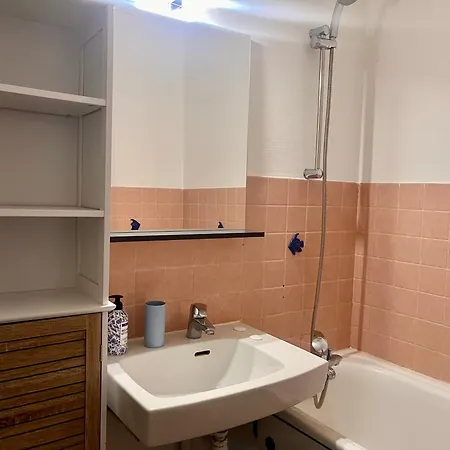 Le 452 A La Apartment *